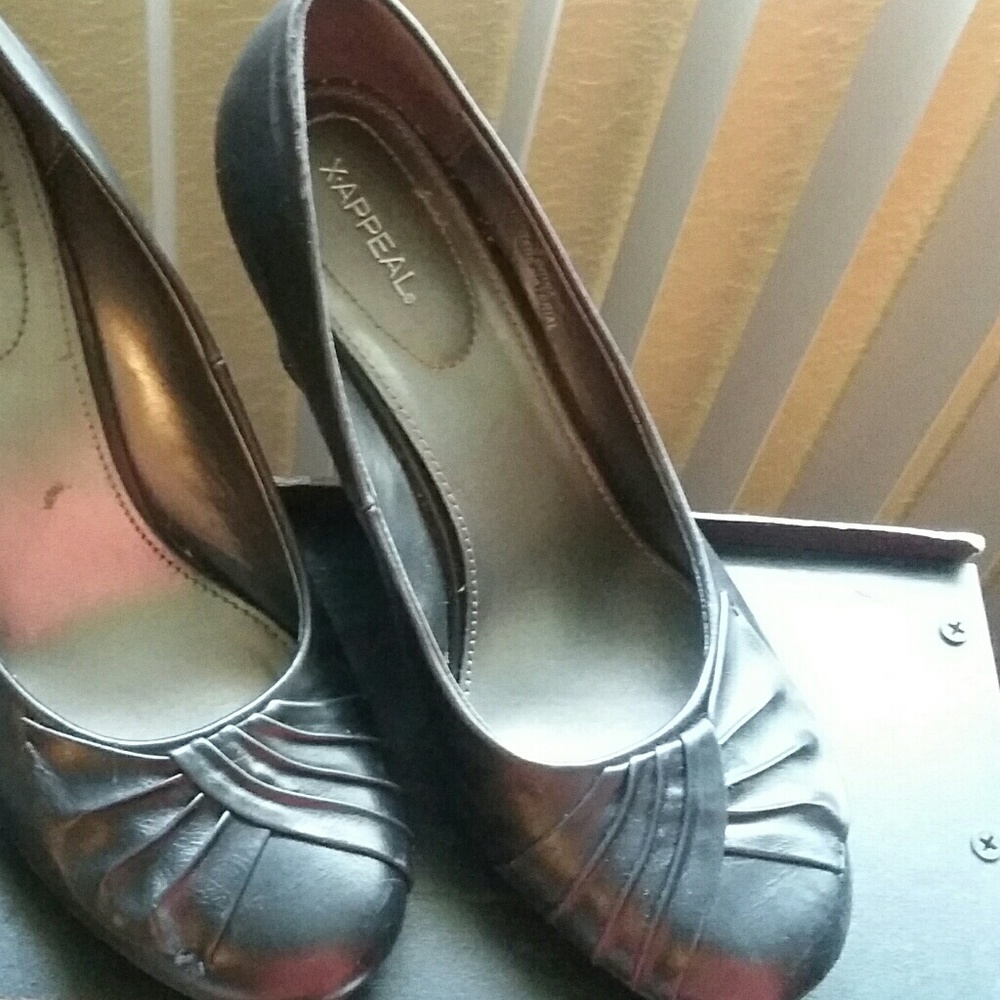 Fawn wedge
